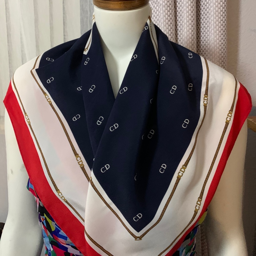 Christian Dior Scarf 100%silk  28/28 in - Picture 4 of 6